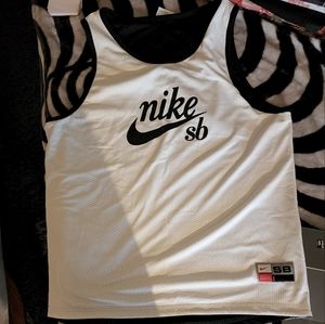 NIKE SB REVERSIBLE JERSEY- NEW W/O Tags - XXL